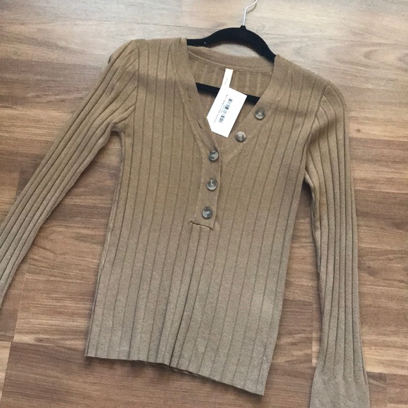 Wishlist Tops - Wishlist Caramel Top